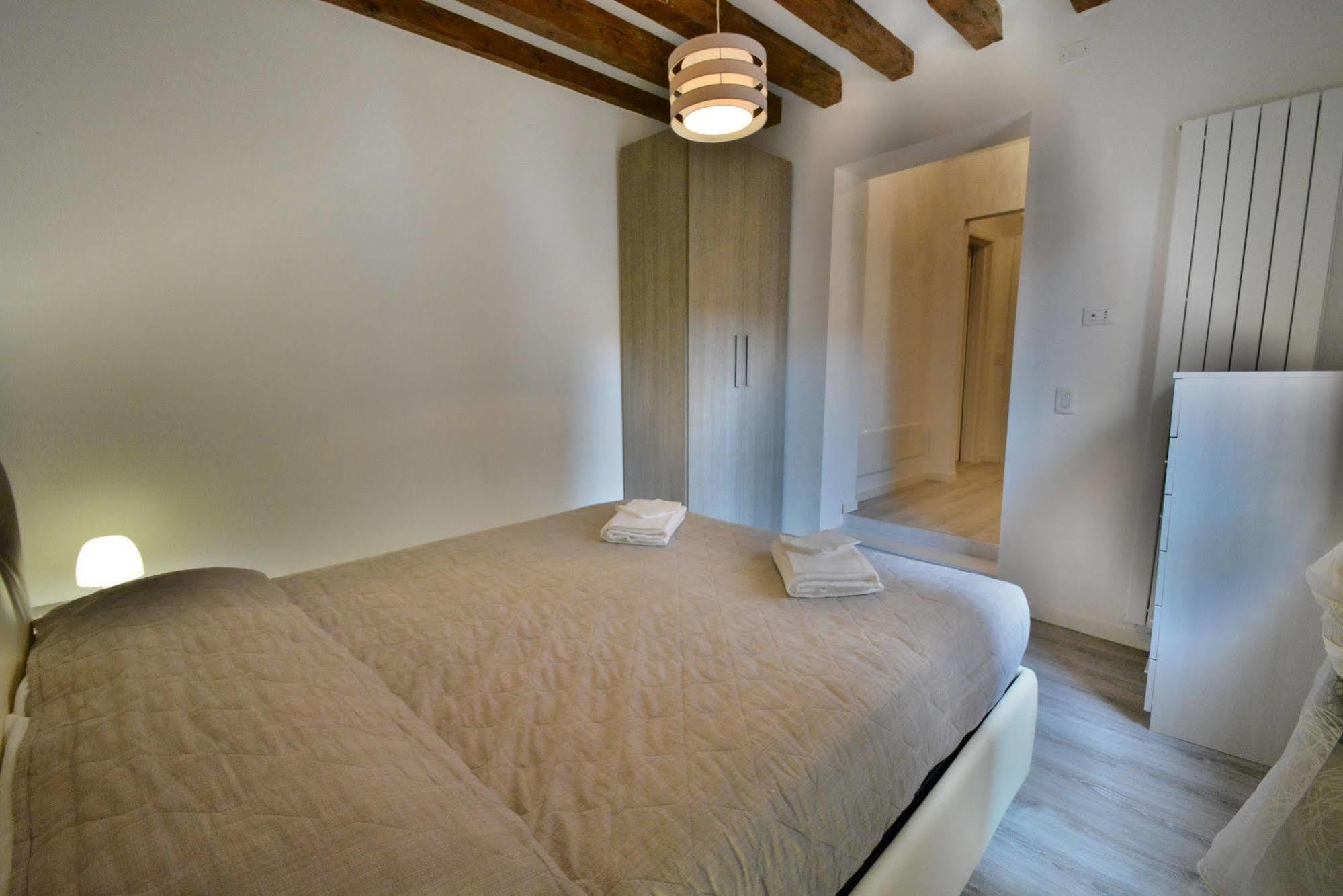 Ve.N.I.Ce. Cera Ca' De La Mandola Apartment Венеция Екстериор снимка